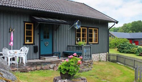 Three-Bedroom Holiday Home 