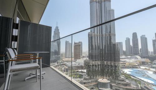Three-Bedroom Apartment with Burj View
