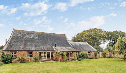 Seven-Bedroom House