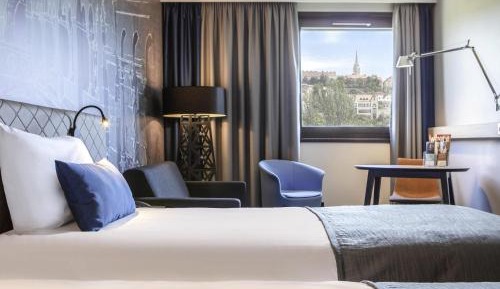 Superior Room with two single beds