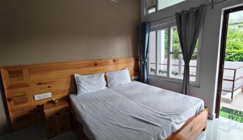 Double or Twin Room with Private Bathroom