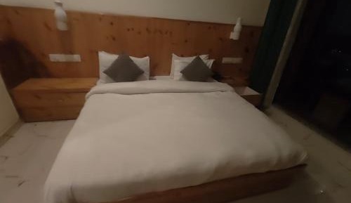 King Room with Balcony
