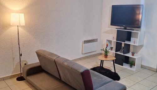 Superior One-Bedroom Apartment