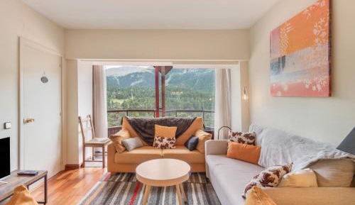 Three-Bedroom Superior Apartment