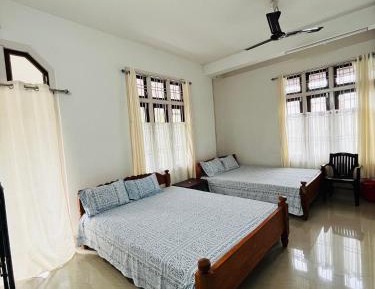 Deluxe Double or Twin Room with Balcony