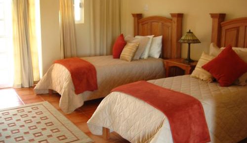 Twin Room with Balcony 3