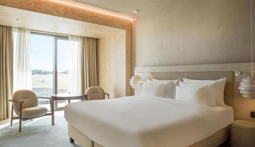 Premium Collection Room with Lake View