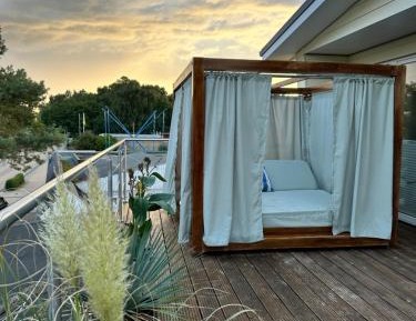Two-Bedroom Apartment with Terrace and Sea View