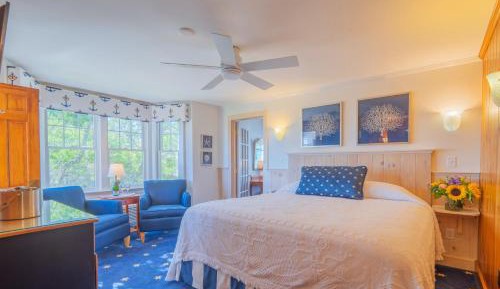 Deluxe Triple Room with Sea View