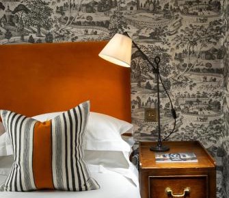 Cozy Double Room