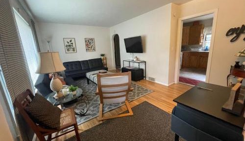 Three-Bedroom Holiday Home 