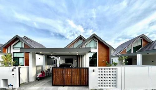 Three-Bedroom Villa