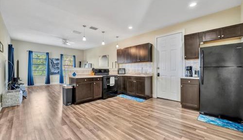 One-Bedroom House