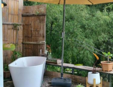 Deluxe Double Room with Bath