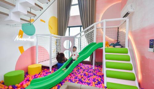 Loft with Neverland Theme Slide Playground