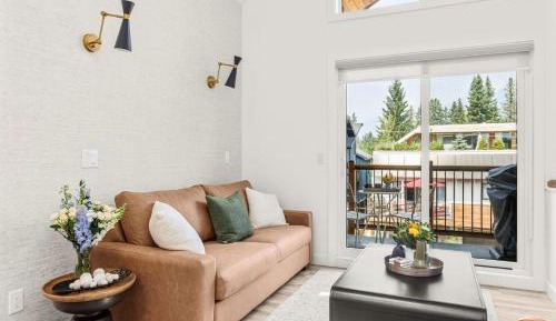 Three-Bedroom Townhouse