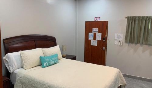 Deluxe Double Room with Shower
