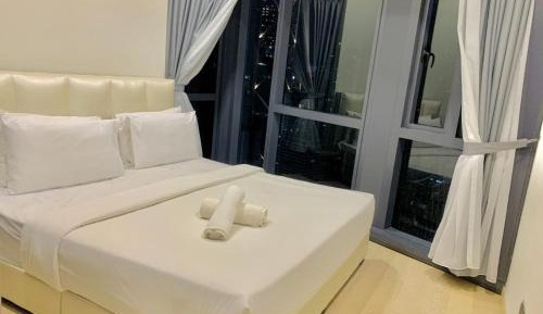 Three-Bedroom Apartment with View