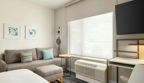 King Studio Suite with Sofa Bed