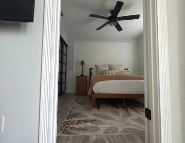 Bungalow with Fan