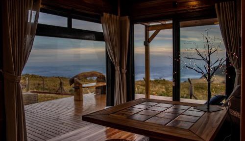 Deluxe Bungalow with Garden View