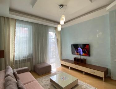 Two-Bedroom Deluxe Apartment with Balcony