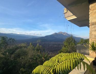 King Room with Mountain View
