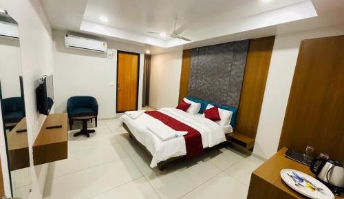 Deluxe Single Room