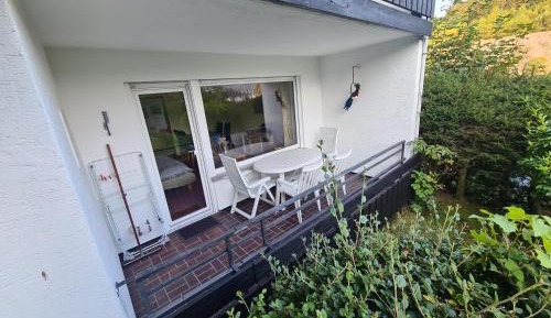 One-Bedroom Apartment with Balcony