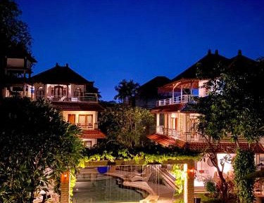 Deluxe Double or Twin Room with Pool View