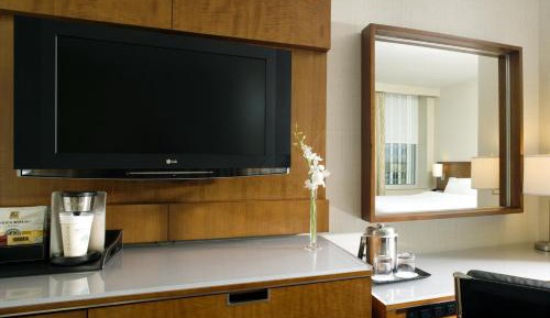 Guest room, 2 Double, City view