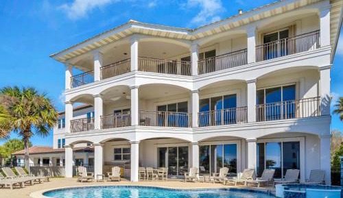 Six-Bedroom Holiday Home