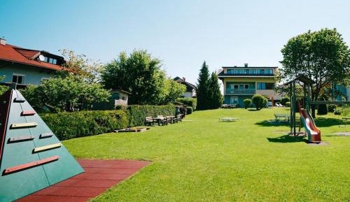 Two-Bedroom Holiday Home