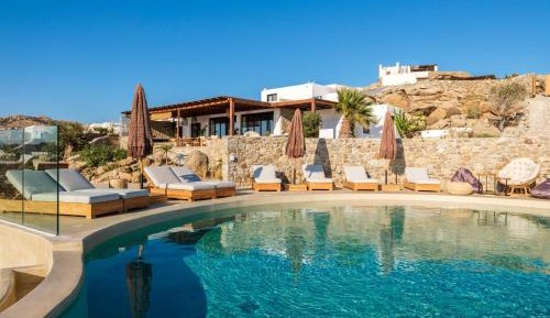 Villa with Sea View