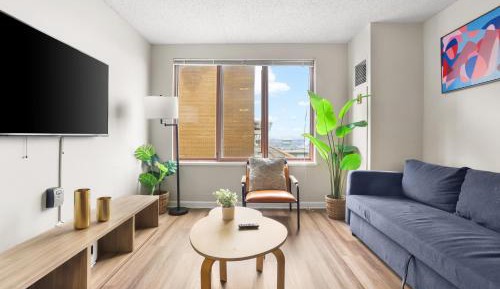 Two-Bedroom Apartment with City View