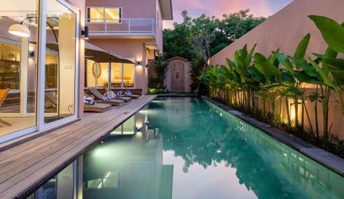 Villa with Private Pool