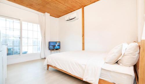 Double Room 5