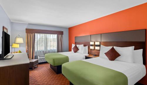 Queen Room with Two Queen Beds - Non-Smoking