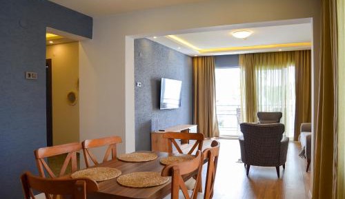 Deluxe Suite with City View & Balcony