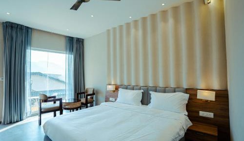 Suite with Balcony