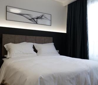 Deluxe Family Suite