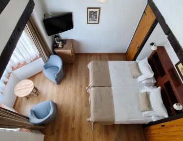 Duplex Quadruple Room (3 adults + 1 child)