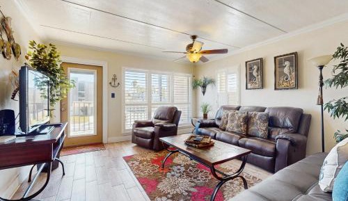 Two Bedroom Apartment 