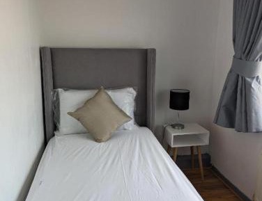 Standard Single Room with Shared Bathroom