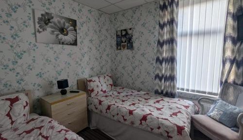 Standard Twin Room