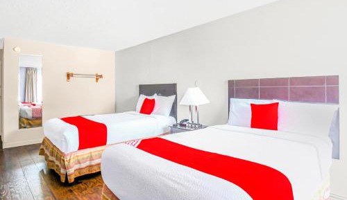 2 Full Bed Accessible