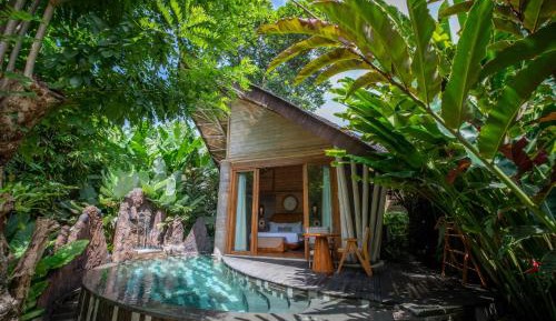 Jungle Garden Pool Villa