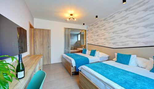 Quadruple Suite with Spa Bath