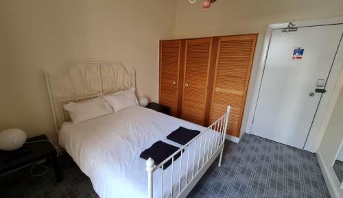 Double Room with Shared Bathroom
