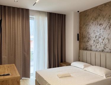Triple Room with Balcony